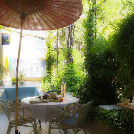 Maison D'Hotes , Ancien Hotel Des Colonnes 리에 외부 사진